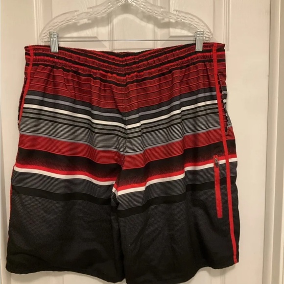 OP Mens Swim Trunks/Shorts Red/Black/Gray/White Size XL/XG 40-42 - Picture 2 of 12